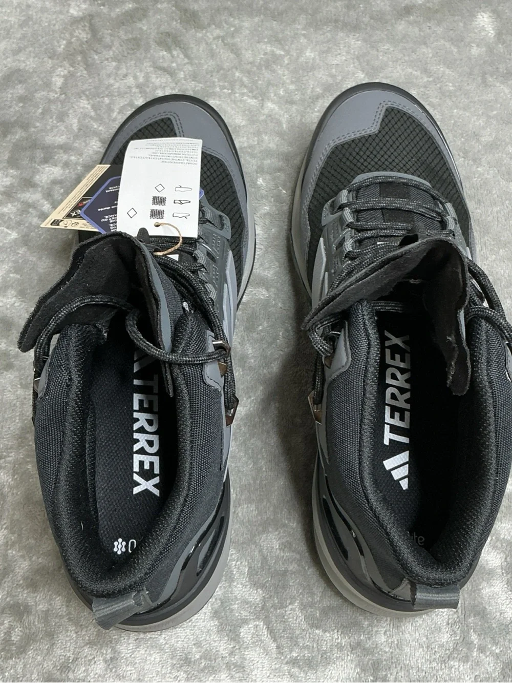 adidas Terrex Skychaser Gore-tex Mid Top Hiking boots Shoes Women’s size 8.5